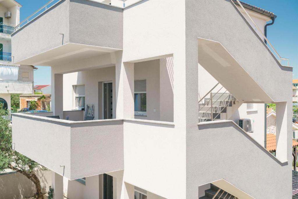Apartments Dobrenic Vodice Dış mekan fotoğraf
