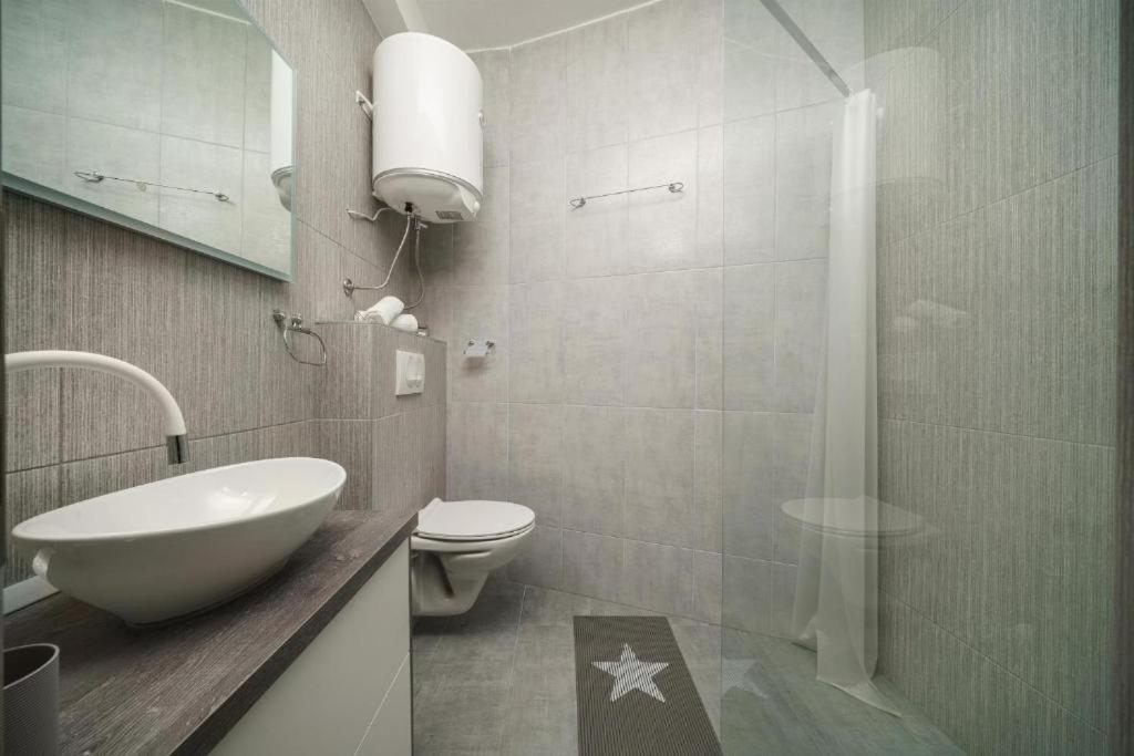 Apartments Dobrenic Vodice Dış mekan fotoğraf